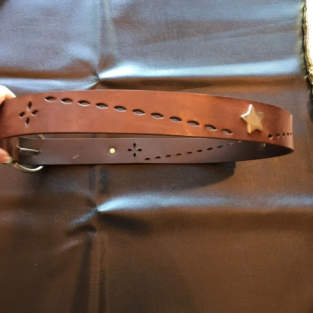 SILVER STAR Stud Diamond Punch-out Belt!